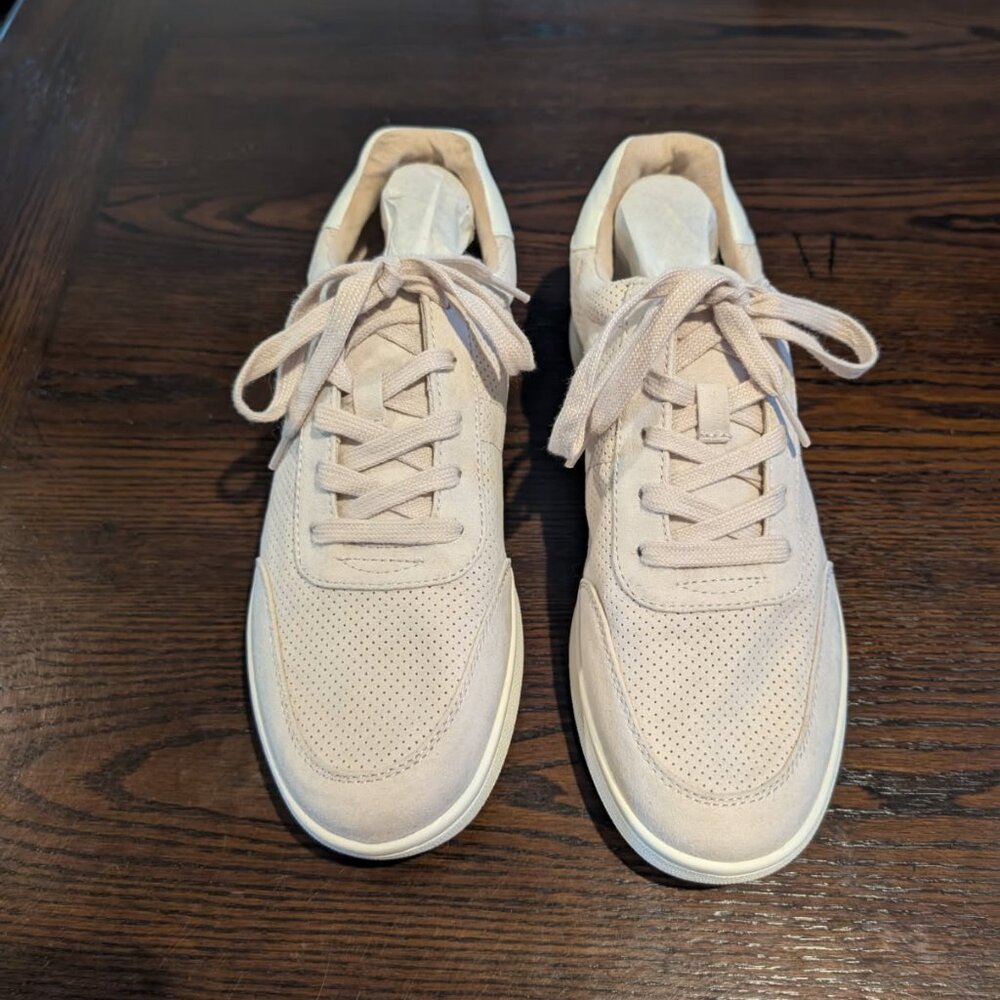 NWOT Old Navy Faux-Suede Sneakers